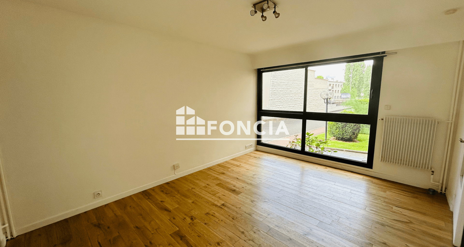 Studio (27.14 m²) à louer - Enghien-les-bains (95880)