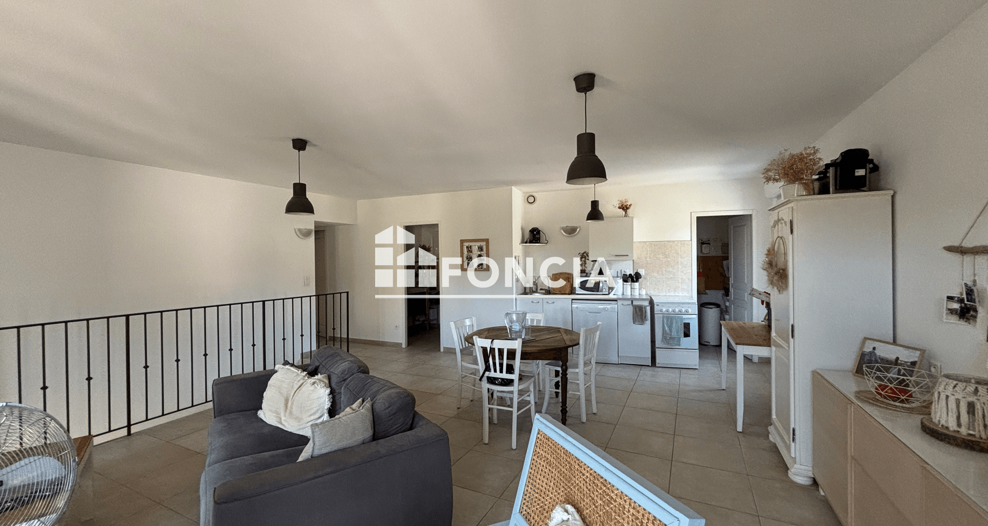 Appartement 3 pièces (81.2 m²) à louer - Mondragon (84430)