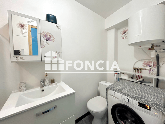 Appartement meublé 2 pièces (26.97 m²) à louer - Valserhone (01200)