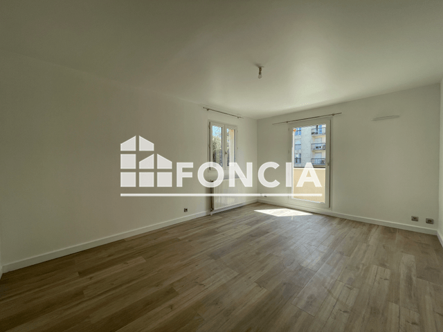 Appartement 3 pièces (60.6 m²) à louer - Luce (28110)