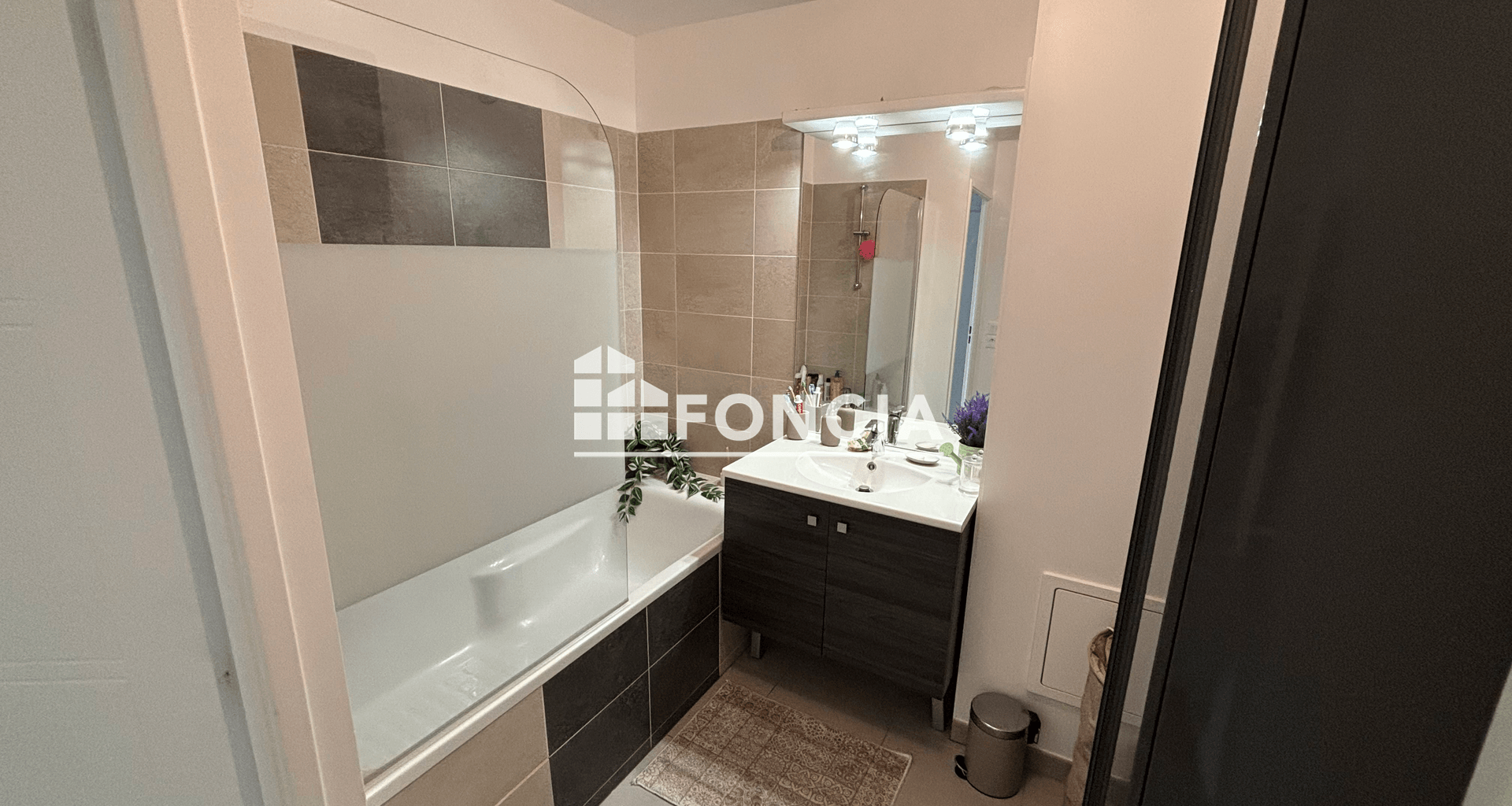 Appartement 4 pièces (79.7 m²) à louer - Saint-cyr-l'école (78210)