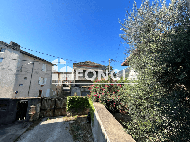 Maison 6 pièces (113.45 m²) à louer - Vif (38450)
