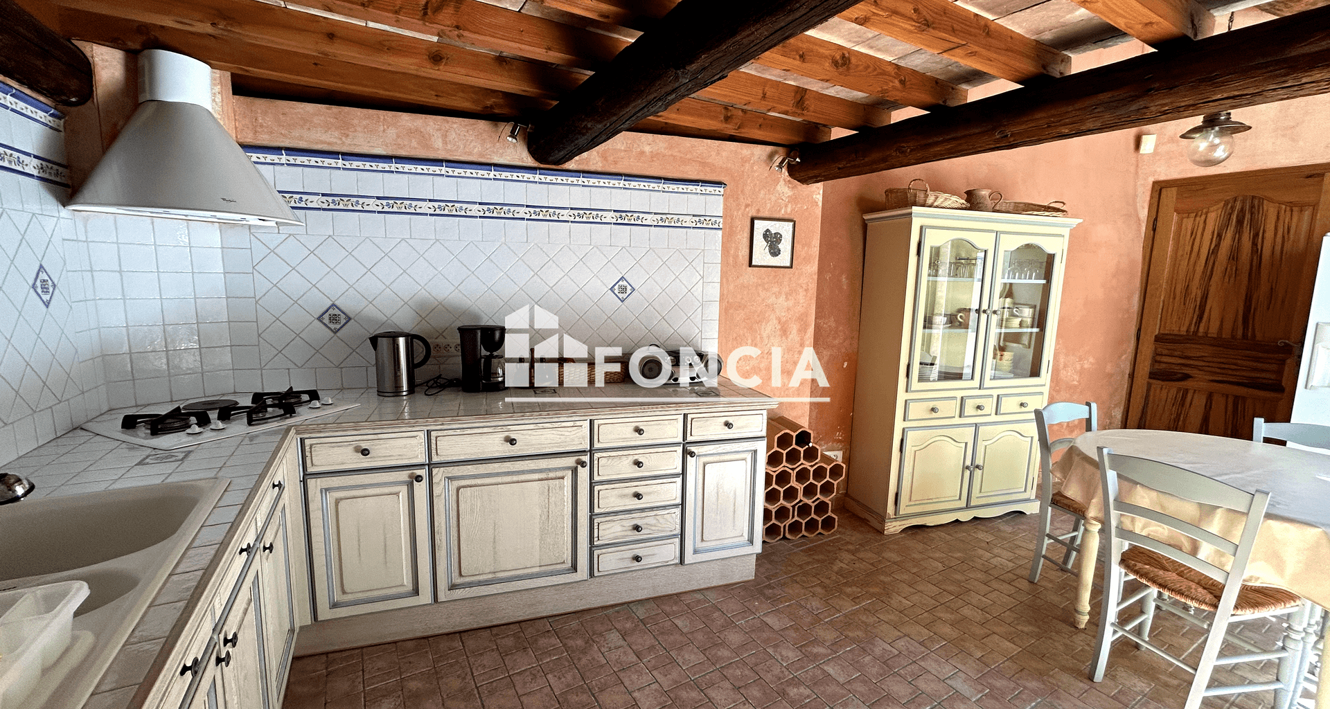 Maison 2 pièces (111 m²) à vendre - Uzès (30700)
