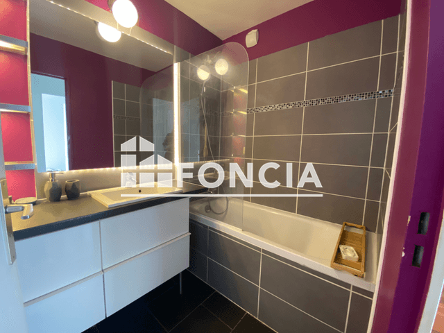 Appartement 3 pièces (74.71 m²) à louer - Bonsecours (76240)