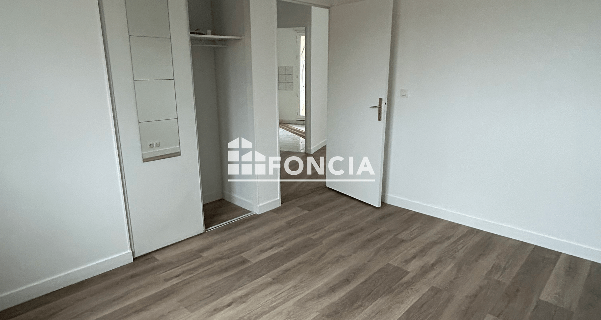 Appartement 2 pièces (50.25 m²) à louer - Clermont-ferrand (63000)