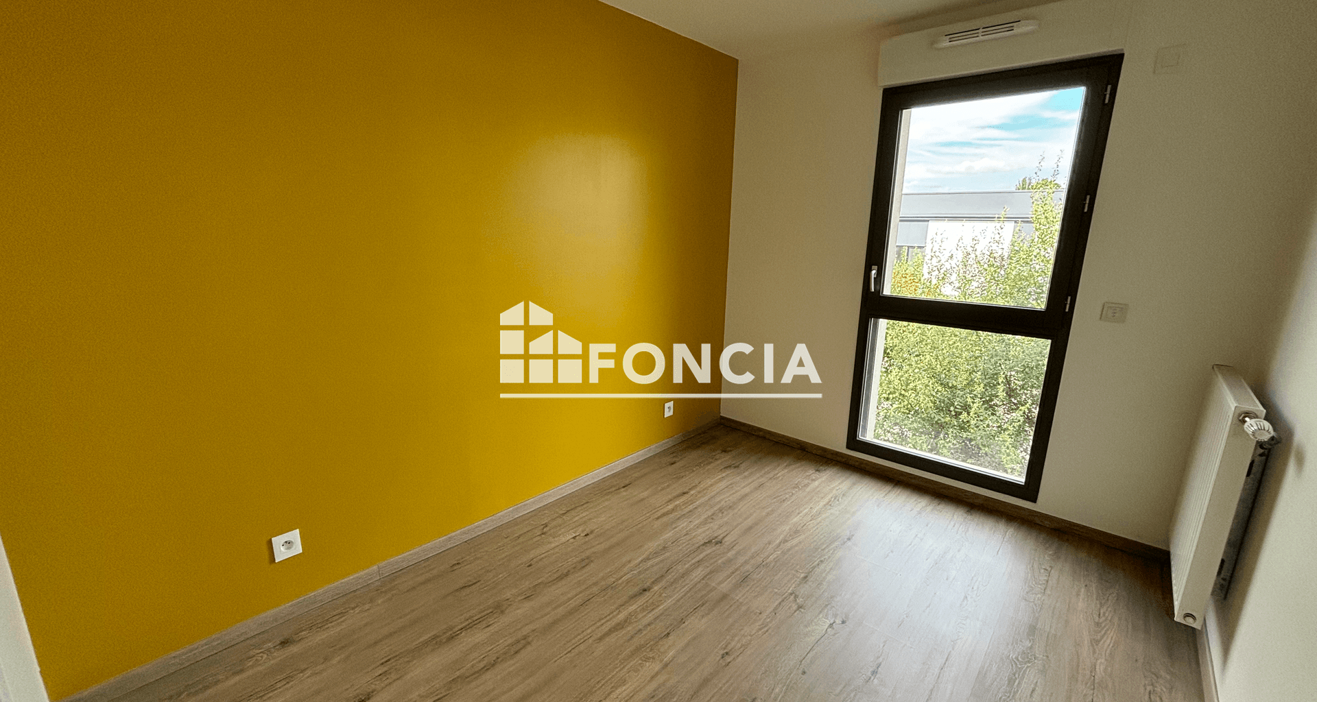 Appartement 4 pièces (79.7 m²) à louer - Saint-cyr-l'école (78210)