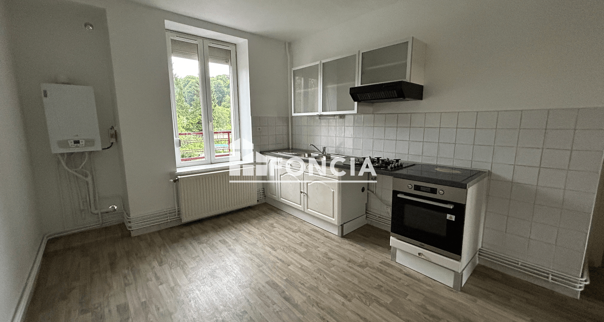 Appartement 3 pièces (79 m²) à louer - Vrigne Aux Bois (08330)