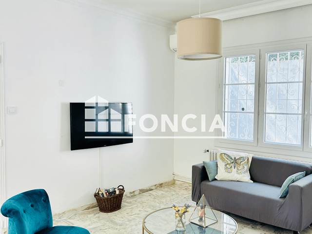 Maison 4 pièces (119.94 m²) à louer - Villeneuve Les Avignon (30400)