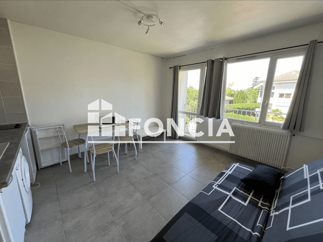 Studio meublé (20.95 m²) à louer - Gaillard (74240)