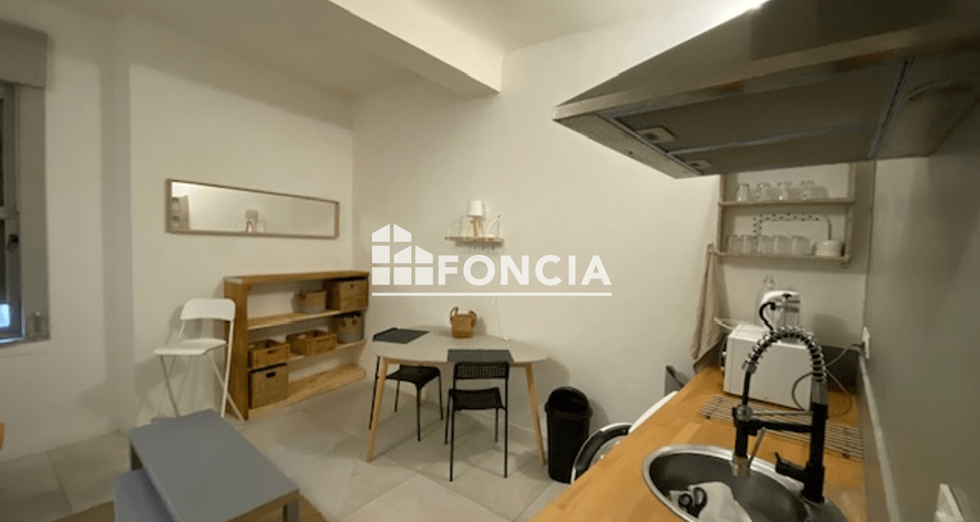 Studio meublé (20.4 m²) à louer - Avignon (84000)