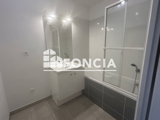 Appartement 3 pièces (67.5 m²) à louer - Saint-andre-lez-lille (59350)