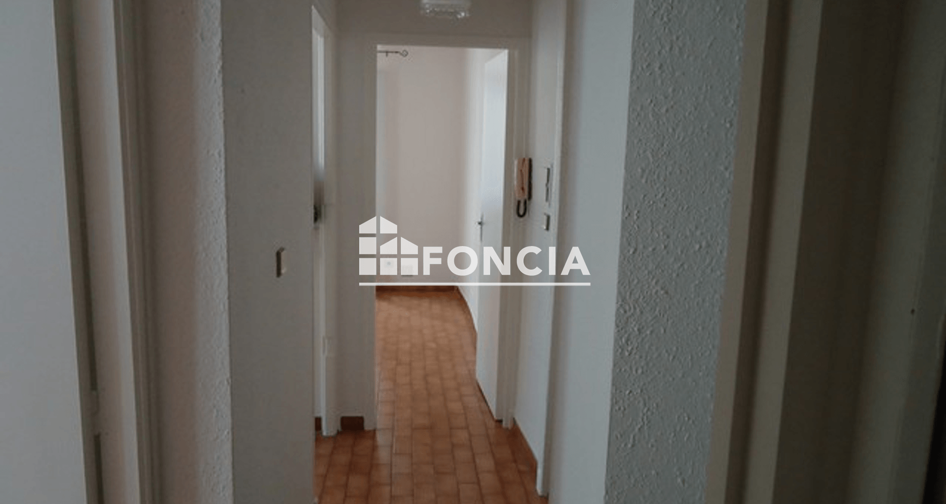 Appartement 2 pièces (41.6 m²) à louer - Nîmes (30000)