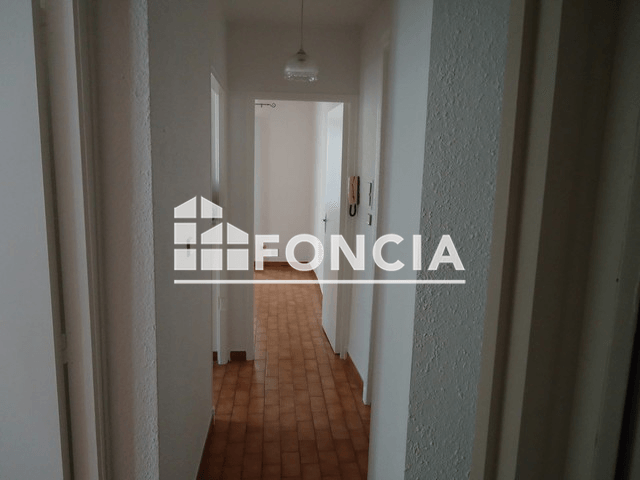 Appartement 2 pièces (41.6 m²) à louer - Nimes (30000)