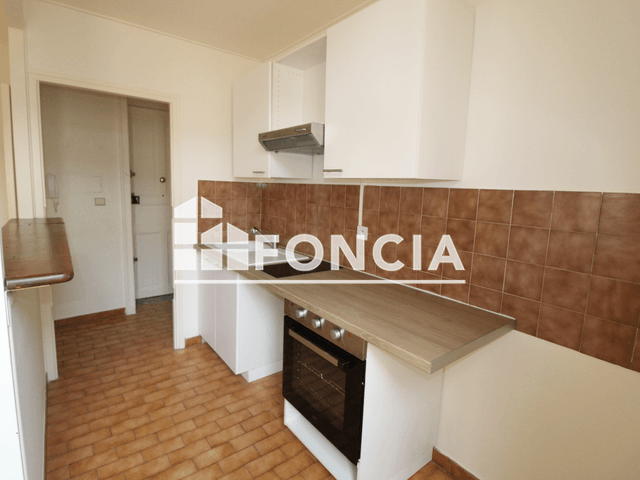 Appartement 2 pièces (41.6 m²) à louer - Nimes (30000)