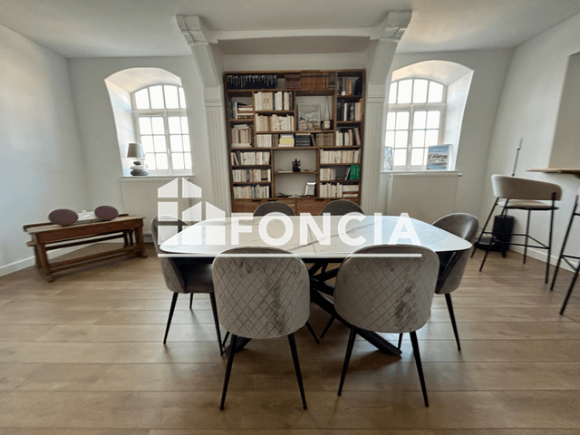 Appartement meublé 3 pièces (93.8 m²) à louer - Arras (62000)