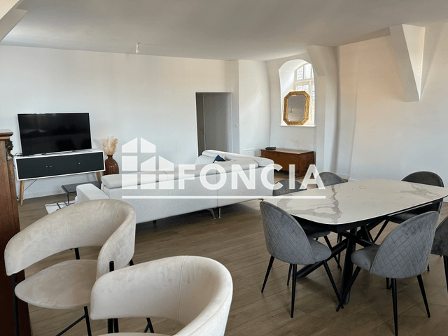 Appartement meublé 3 pièces (93.8 m²) à louer - Arras (62000)