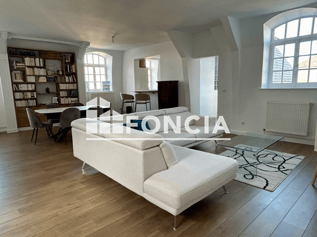 Appartement meublé 3 pièces (93.8 m²) à louer - Arras (62000)
