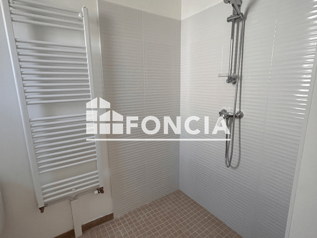 Appartement 4 pièces (80.1 m²) à louer - Longvic (21600)