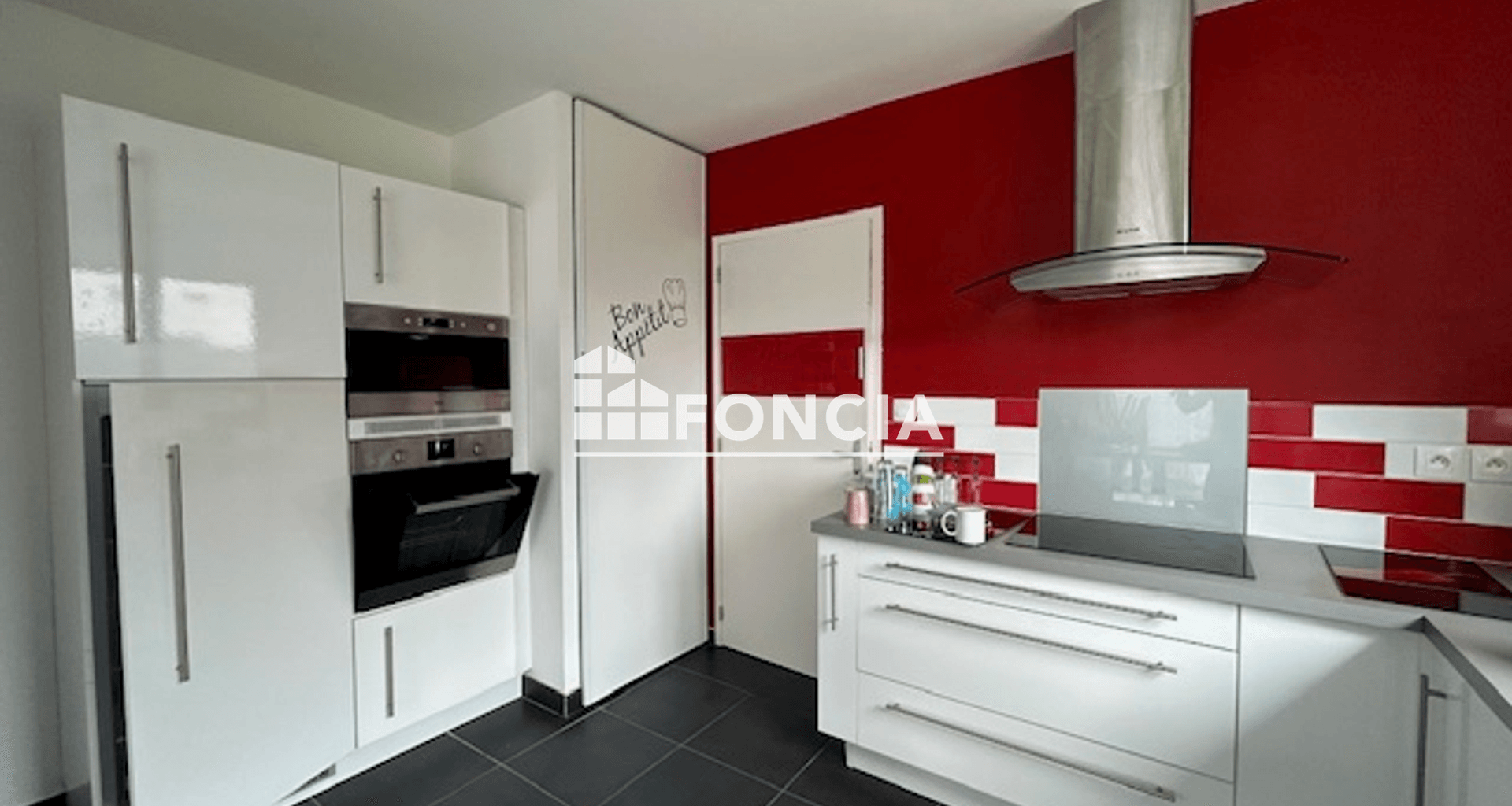 Maison 6 pièces (125.95 m²) à louer - Pluguffan (29700)