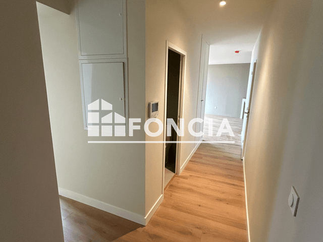 Appartement 3 pièces (63.8 m²) à louer - Angouleme (16000)