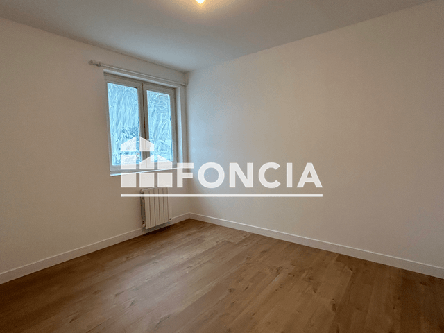 Appartement 2 pièces (43.44 m²) à louer - Lisieux (14100)