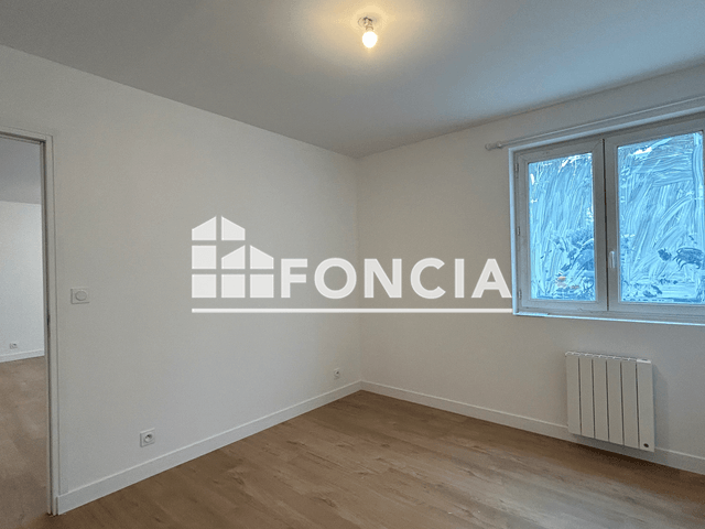 Appartement 2 pièces (43.44 m²) à louer - Lisieux (14100)