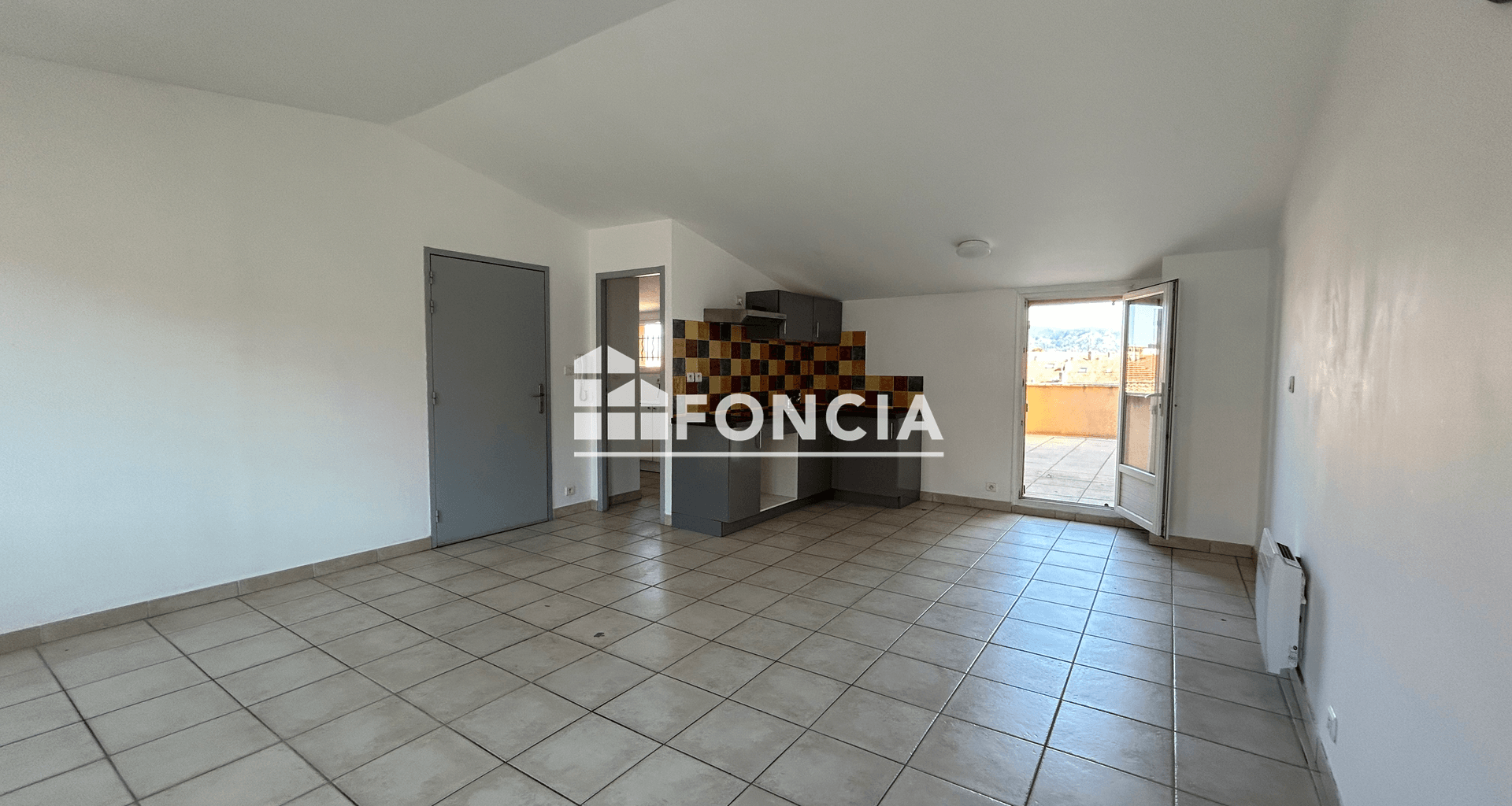 Appartement 2 pièces (51.7 m²) à louer - Cavaillon (84300)