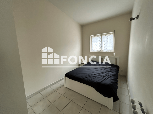 Appartement meublé 2 pièces (35.9 m²) à louer - Saint Martin D Heres (38400)