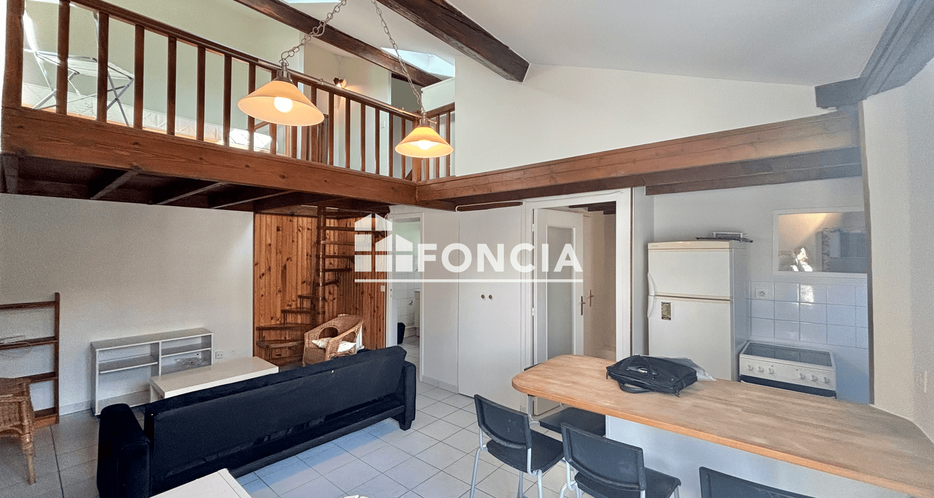 Appartement meublé 2 pièces (44.69 m²) à louer - Lyon 2ᵉ (69002)