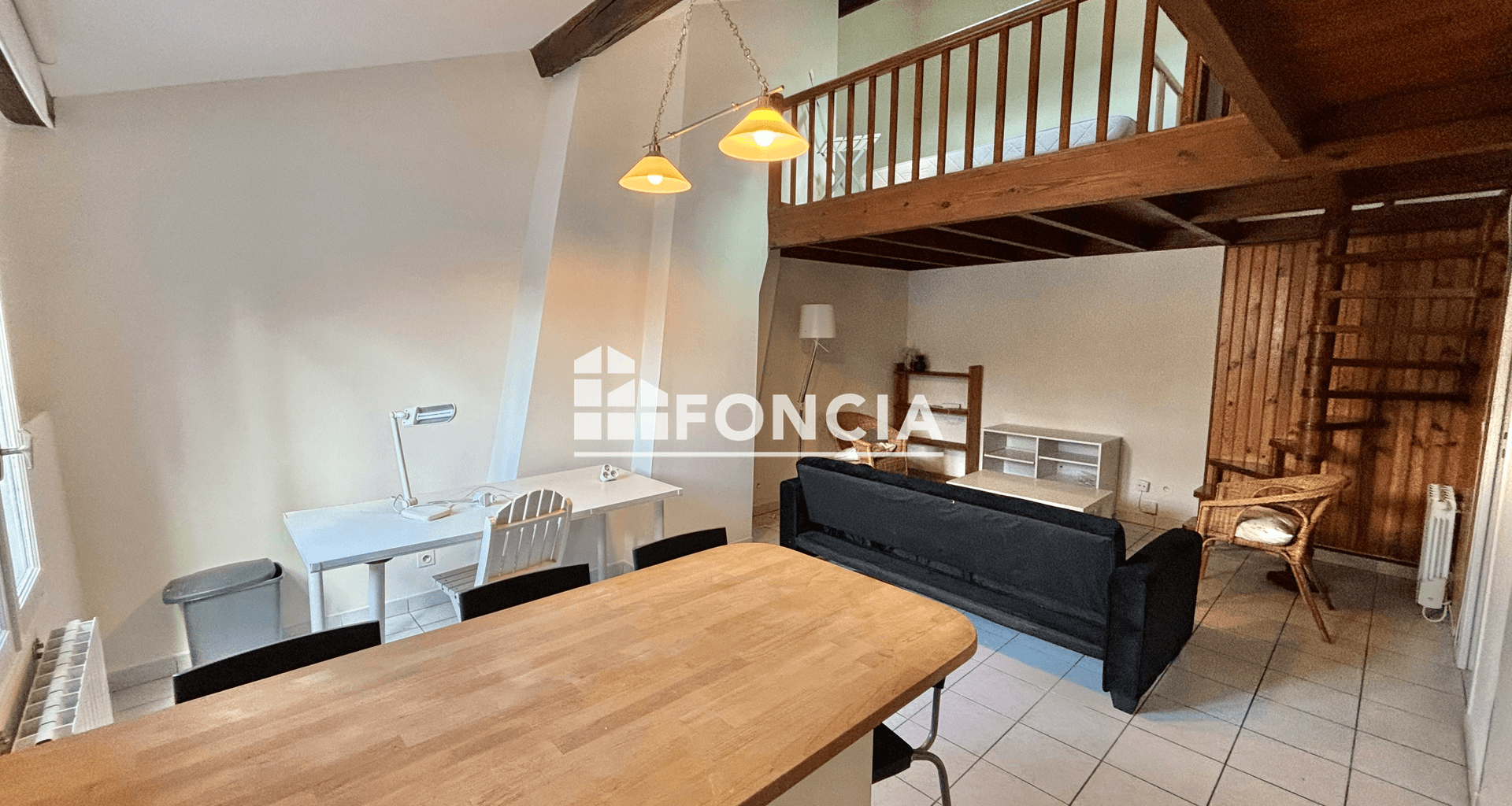 Appartement meublé 2 pièces (44.69 m²) à louer - Lyon 2ᵉ (69002)