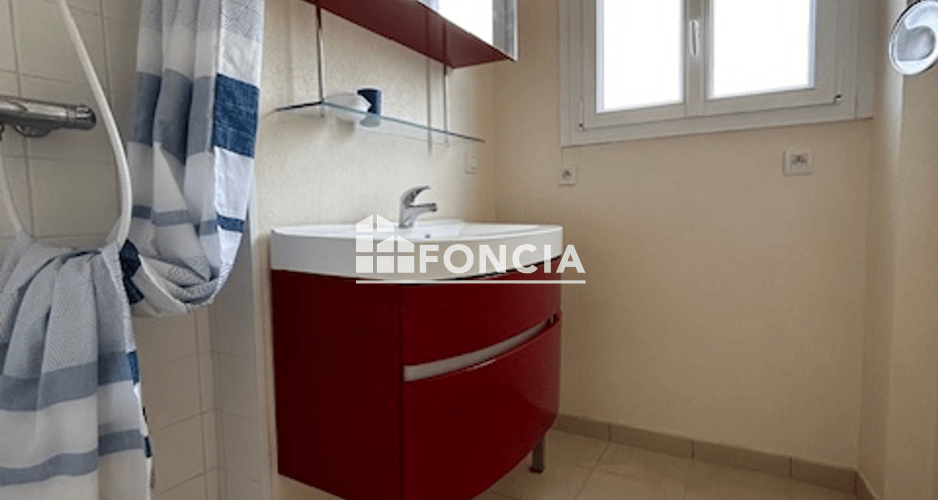 Appartement meublé 3 pièces (66.24 m²) à louer - Douarnenez (29100)