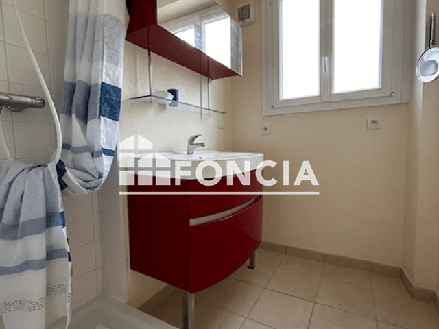 Appartement meublé 3 pièces (66.24 m²) à louer - Douarnenez (29100)