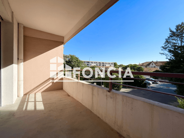 Appartement 3 pièces (73.74 m²) à louer - Istres (13800)