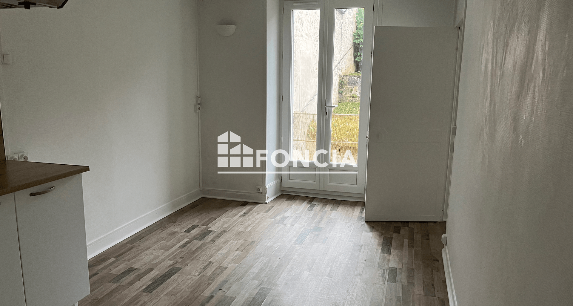 Studio (28.67 m²) à louer - ÉTampes (91150)