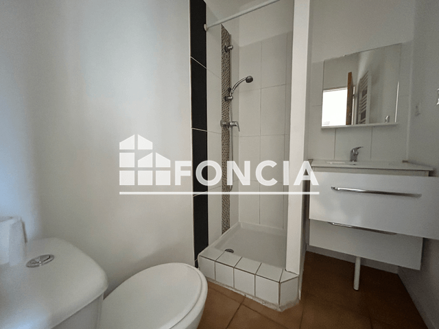 Appartement 2 pièces (37 m²) à louer - Nimes (30000)