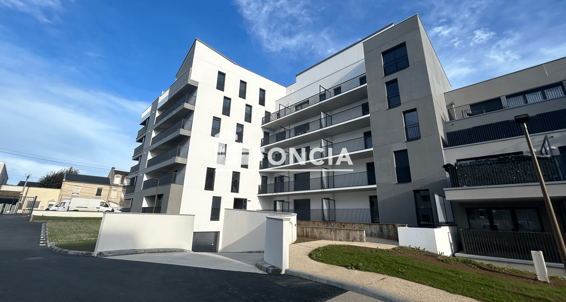 Appartement 4 pièces (92.07 m²) à louer - Caen (14000)