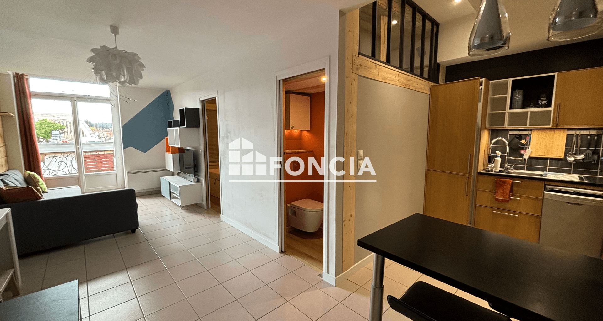 Appartement meublé 2 pièces (37.9 m²) à louer - Neuville-sur-saône (69250)