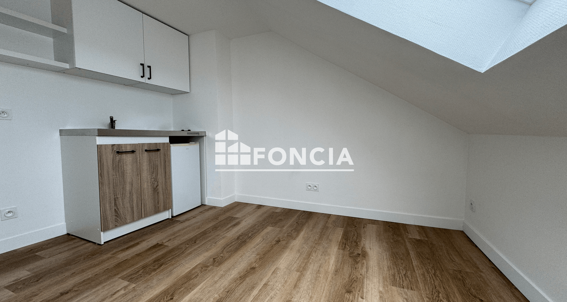 Appartement 2 pièces (13.61 m²) à louer - Le Mans (72000)