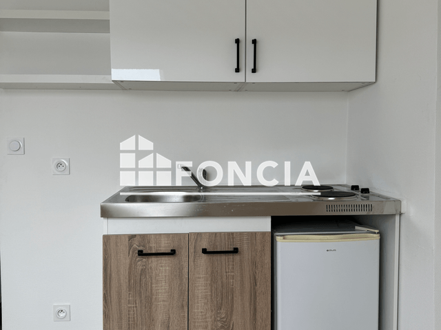 Appartement 2 pièces (13.61 m²) à louer - Le Mans (72000)