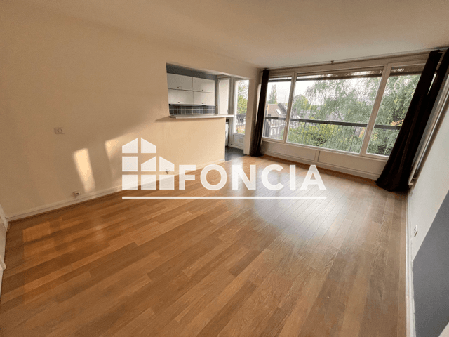 Appartement 3 pièces (69.6 m²) à louer - Roubaix (59100)