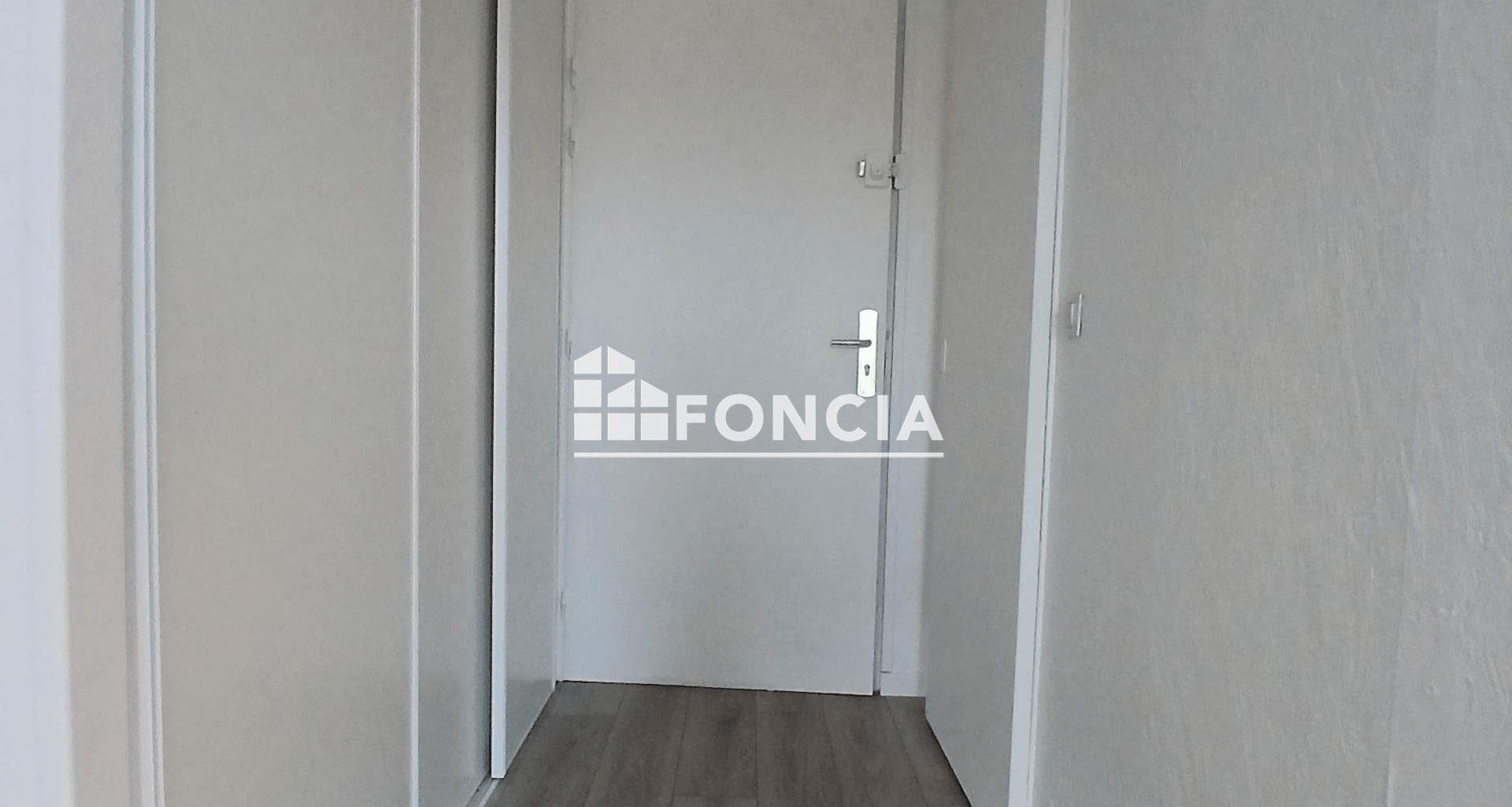 Studio (24 m²) à louer - Melun (77000)