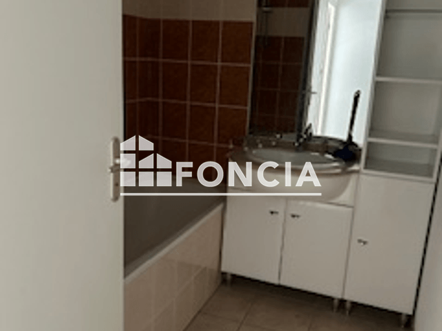 Appartement 2 pièces (42.94 m²) à louer - Quimper (29000)