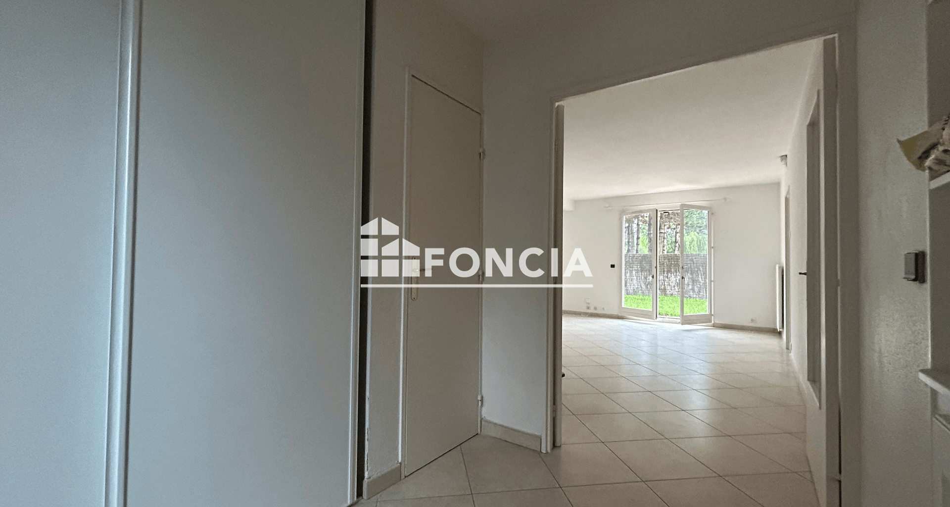 Maison 6 pièces (131.95 m²) à louer - Croissy-sur-seine (78290)