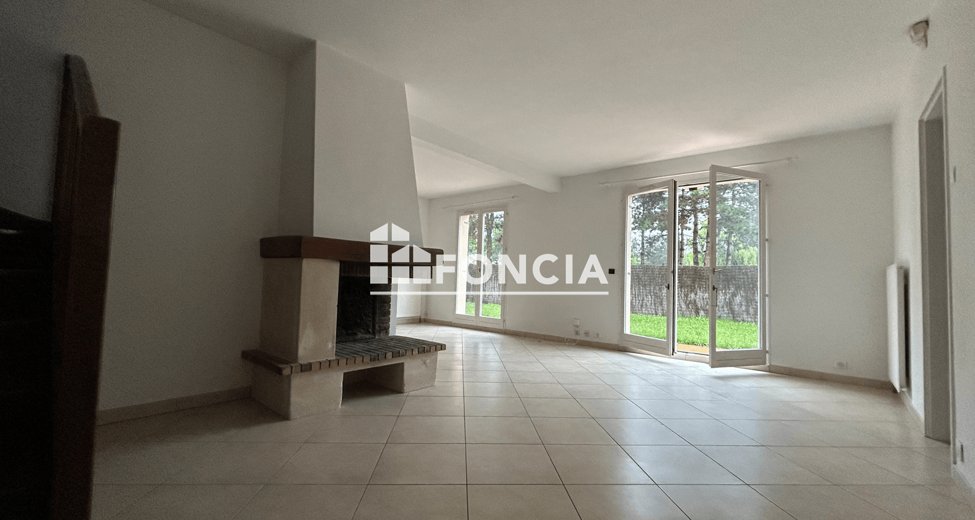 Maison 6 pièces (131.95 m²) à louer - Croissy-sur-seine (78290)