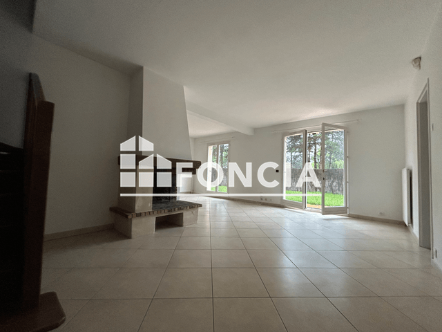 Maison 6 pièces (131.95 m²) à louer - Croissy Sur Seine (78290)