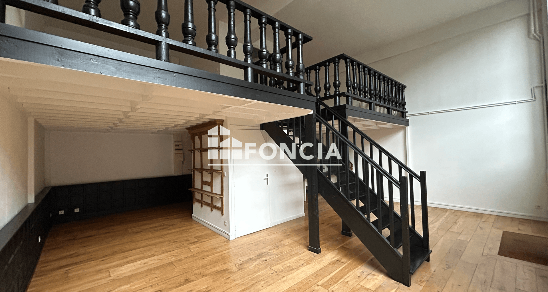 Appartement 3 pièces (95.45 m²) à louer - Lille (59000)