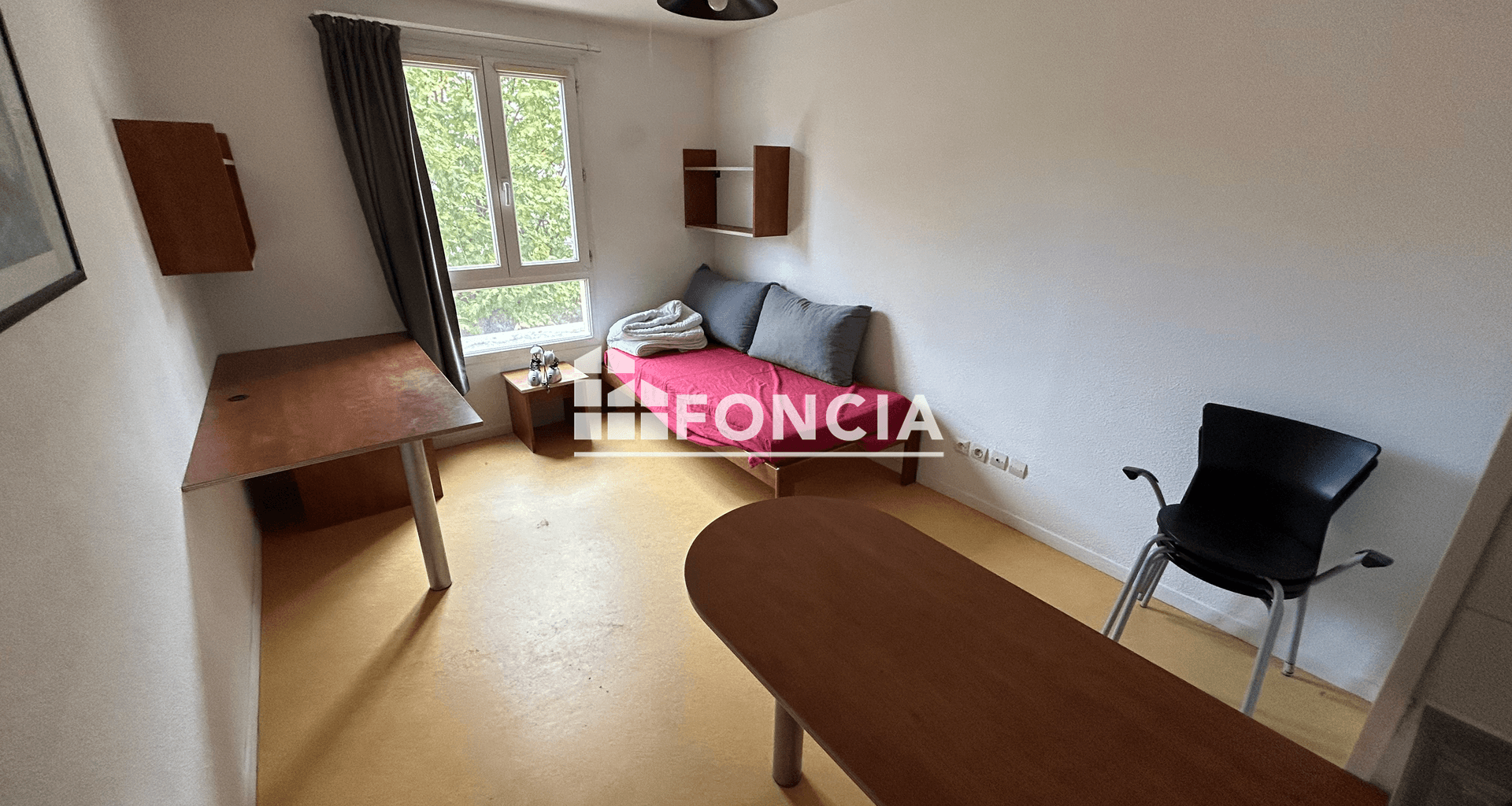 Studio meublé (17.99 m²) à louer - Valence (26000)