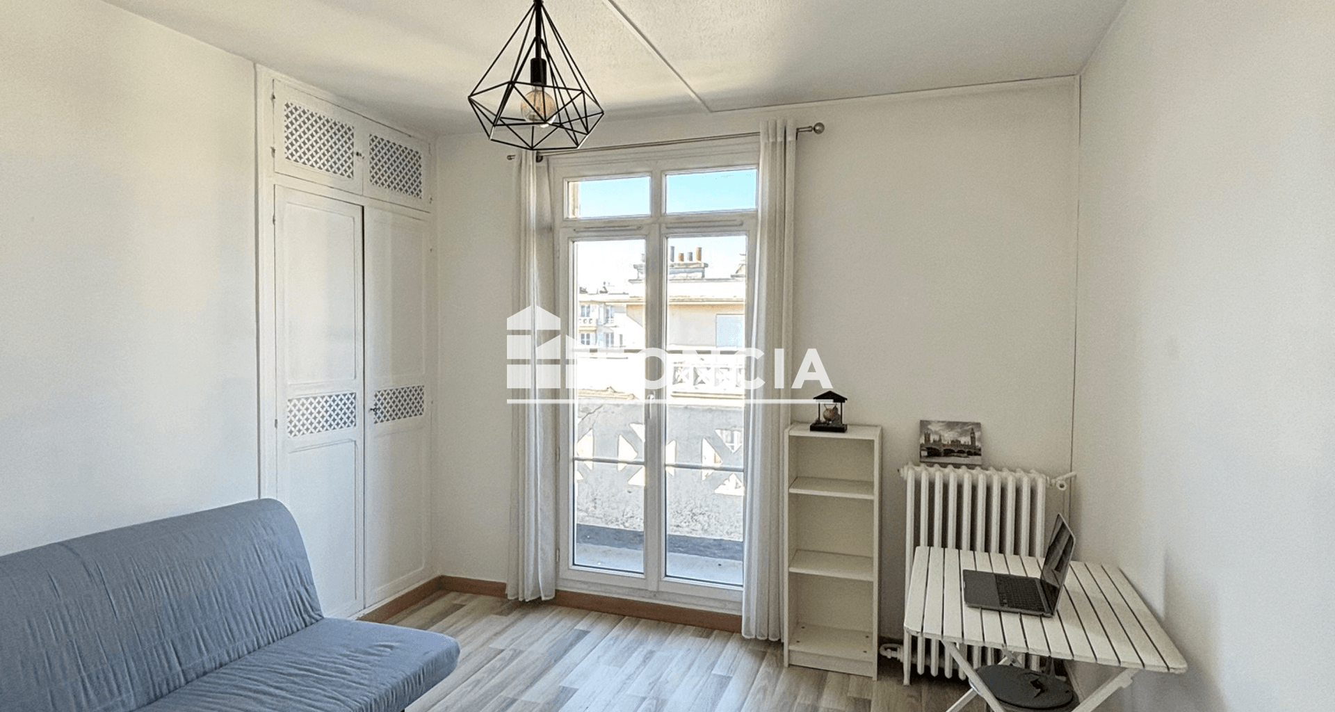 Studio meublé (20.77 m²) à louer - Colombes (92700)