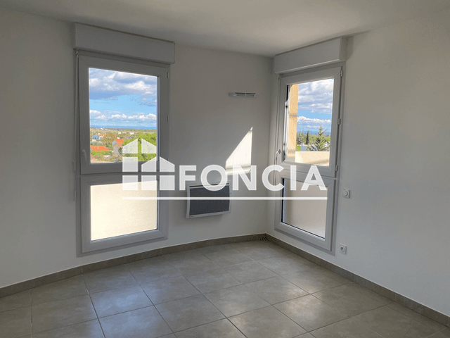 Appartement 3 pièces (70.1 m²) à louer - Nimes (30000)