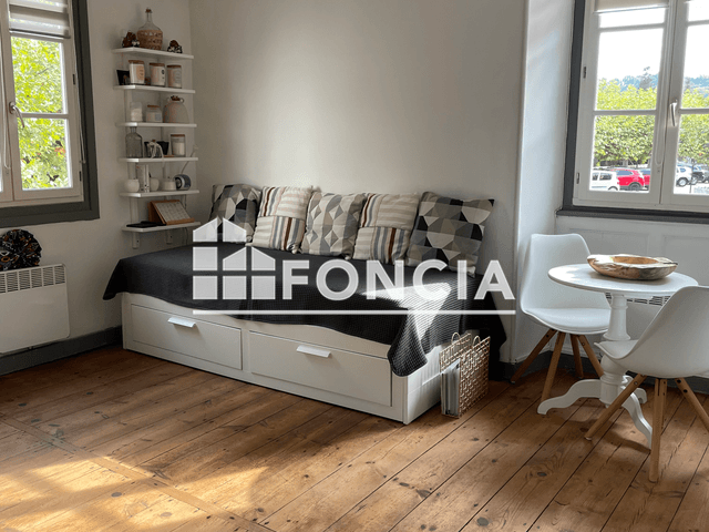 Studio (27.4 m²) à louer - Cambo Les Bains (64250)